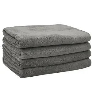 SHOWSTOPPER microfiber hand towels — Amazon product photograph