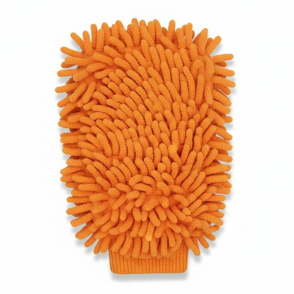 SHOWSTOPPER chenille car wash mitt in orange — Amazon product photograph
